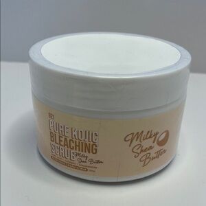 Pure Kojic Bleaching Scrub Milky Shea Butter from G21